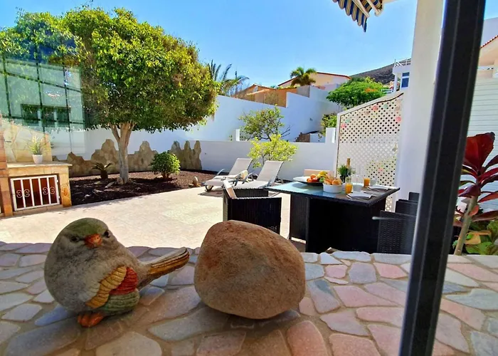 Gemuetliches In Mit Grossem Garten Und Meerblick By Interhome Tarajalejo