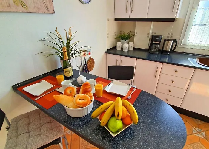 Gemuetliches In Mit Grossem Garten Und Meerblick By Interhome Tarajalejo