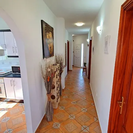 Gemuetliches In Mit Grossem Garten Und Meerblick By Interhome Vakantiehuis *