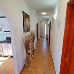 Gemuetliches In Mit Grossem Garten Und Meerblick By Interhome Σπίτι διακοπών *