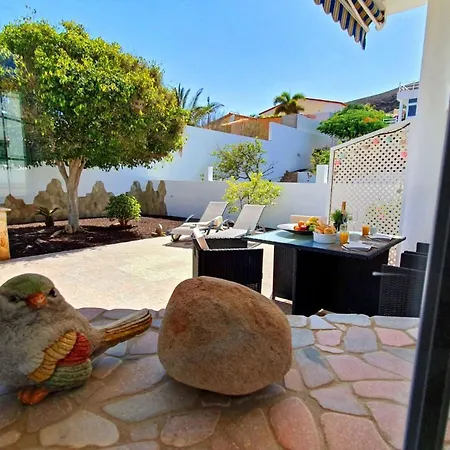 Gemuetliches In Mit Grossem Garten Und Meerblick By Interhome Tarajalejo