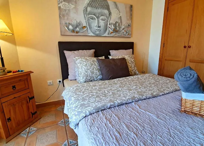 Ferienhaus Gemuetliches In Mit Grossem Garten Und Meerblick By Interhome